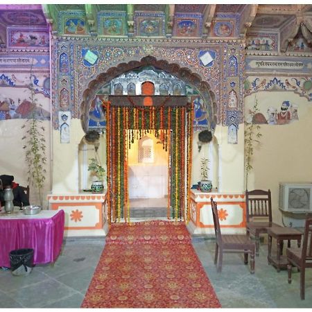 Singhasan Haveli, Mandawa Apartment ภายนอก รูปภาพ