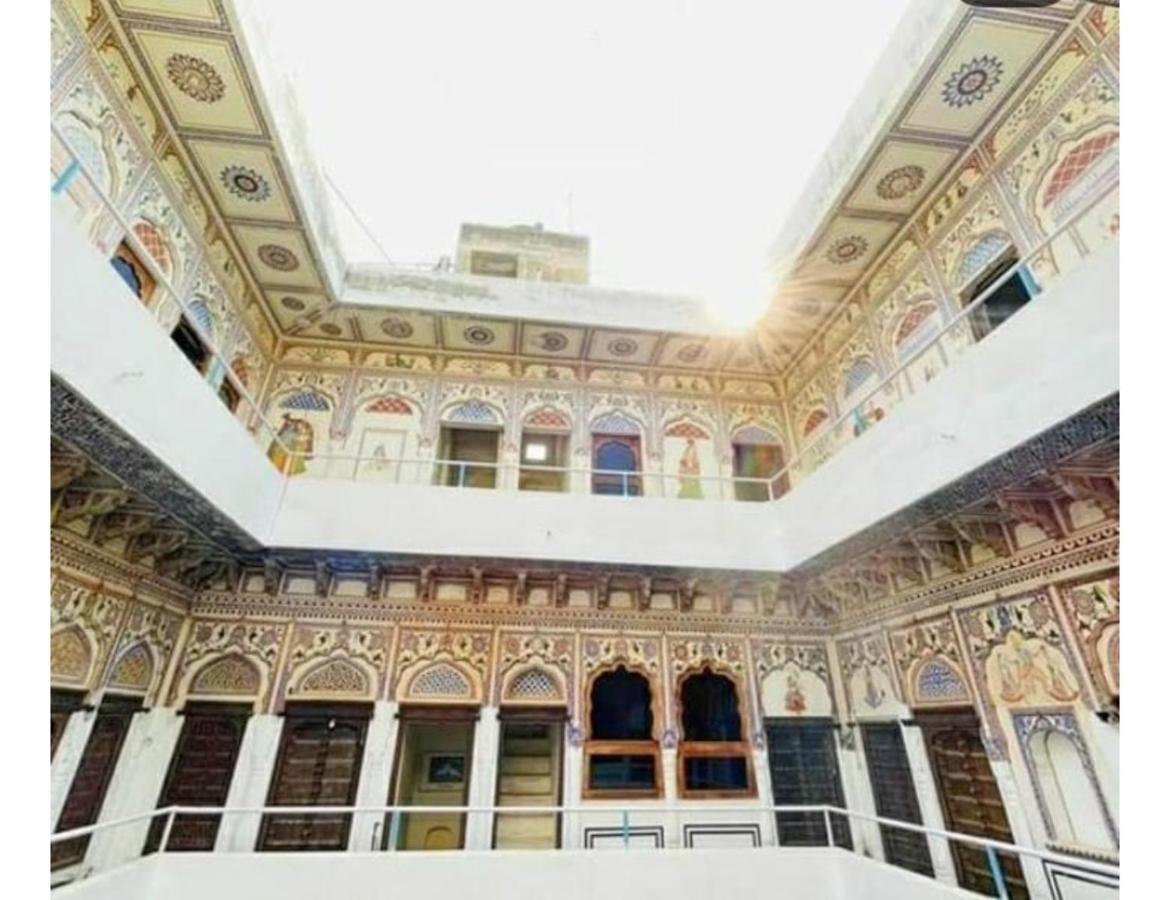 Singhasan Haveli, Mandawa Apartment ภายนอก รูปภาพ