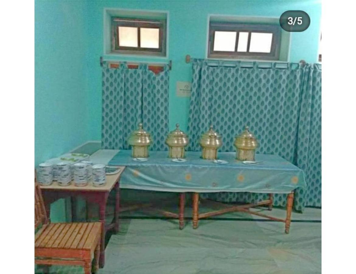 Singhasan Haveli, Mandawa Apartment ภายนอก รูปภาพ