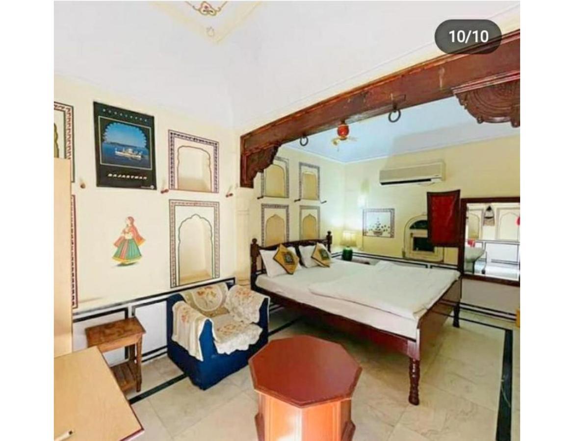 Singhasan Haveli, Mandawa Apartment ภายนอก รูปภาพ