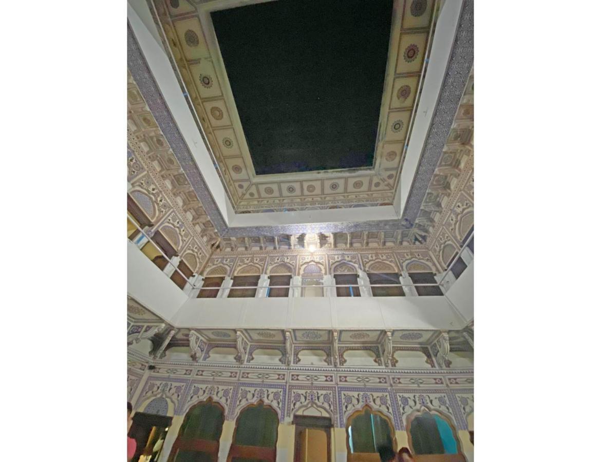 Singhasan Haveli, Mandawa Apartment ภายนอก รูปภาพ