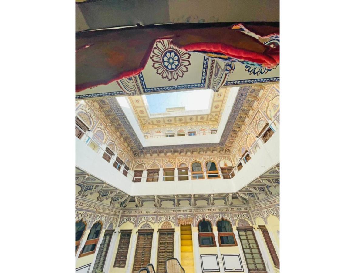 Singhasan Haveli, Mandawa Apartment ภายนอก รูปภาพ